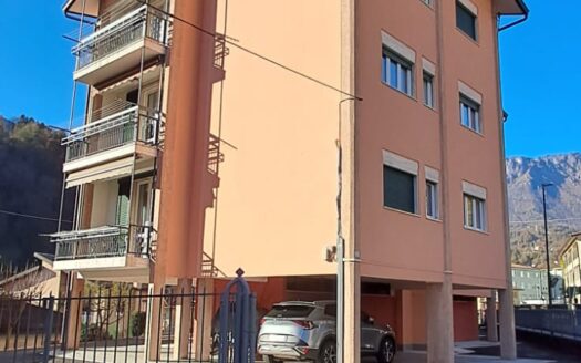 **Appartamento in Vendita – Un’Oasi di Comfort e Stile**